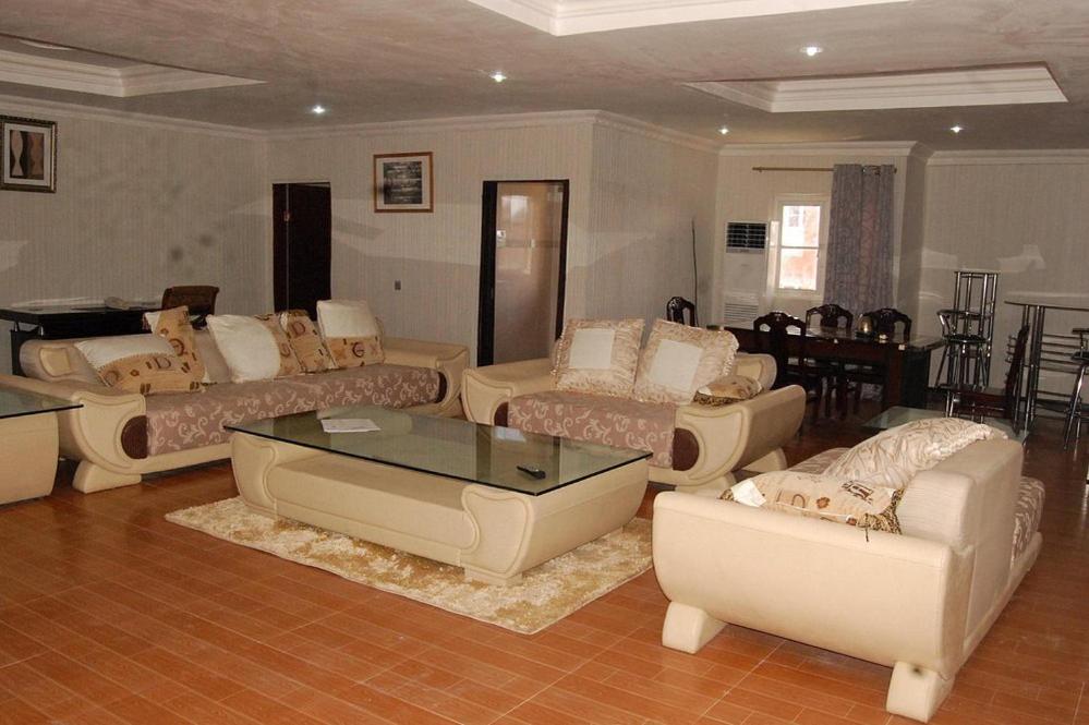 Esther Court Hotel Akure Exterior foto